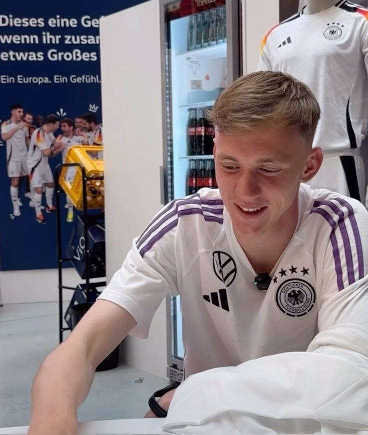 4de729f9a53fbb2444b1d6073e241408