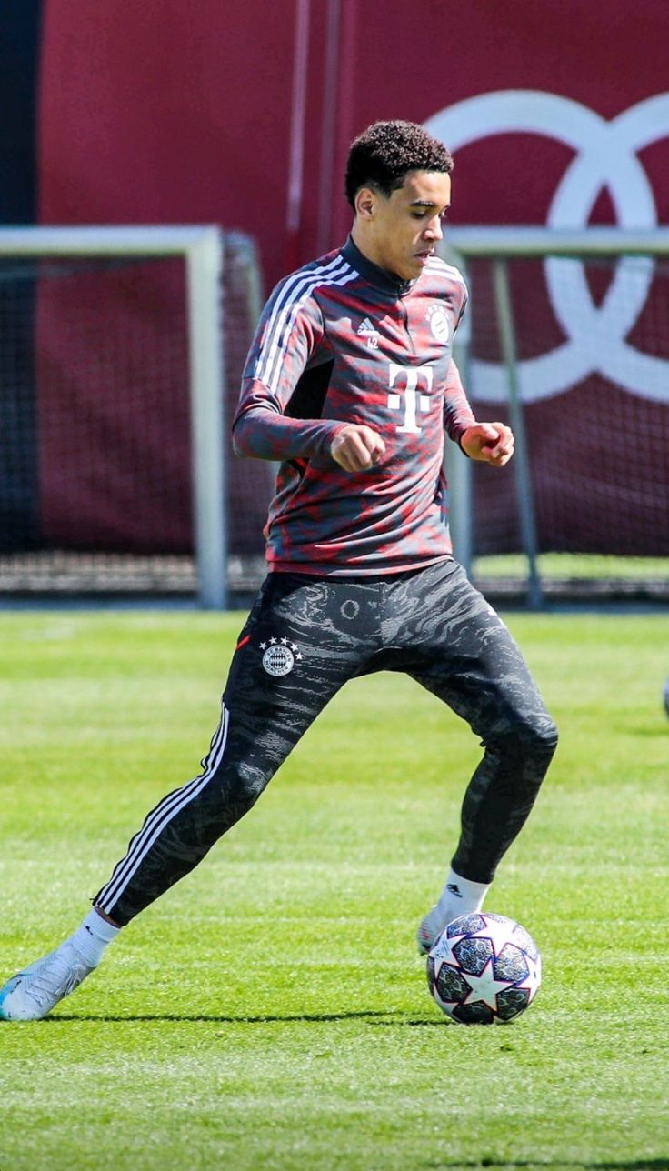 ff411e6c9715b6e9b9deb585c8736fdb